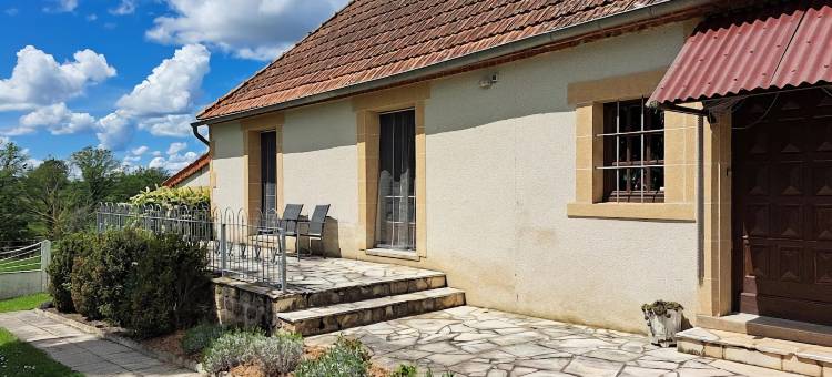 Comfortable holiday home with spacious garden图片