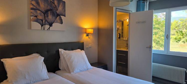 马斯勒沙特莱餐厅酒店(Hôtel Restaurant Mas le Châtelet)图片