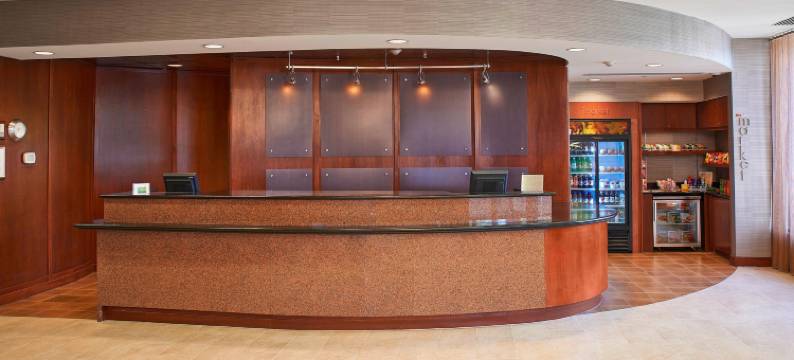 谢尔顿万怡酒店(Courtyard Shelton)图片