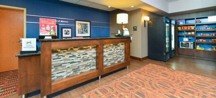 芝加哥卡罗尔斯特林欢朋酒店(Hampton Inn Chicago/Carol Stream (Wheaton Area))图片