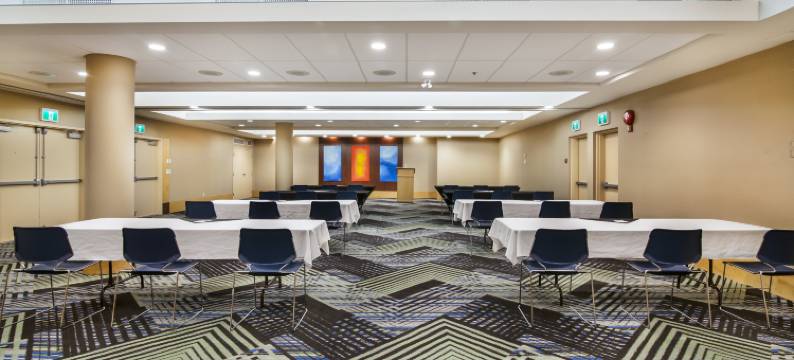 Holiday Inn Express & Suites 兰利智选假日酒店(Holiday Inn Express & Suites LANGLEY by IHG)图片