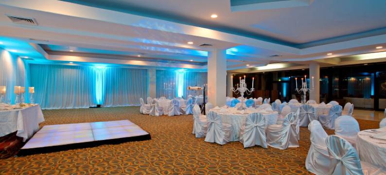 Holiday Inn 提华纳ZONA德尔里奥(Holiday Inn TIJUANA ZONA RIO by IHG)图片