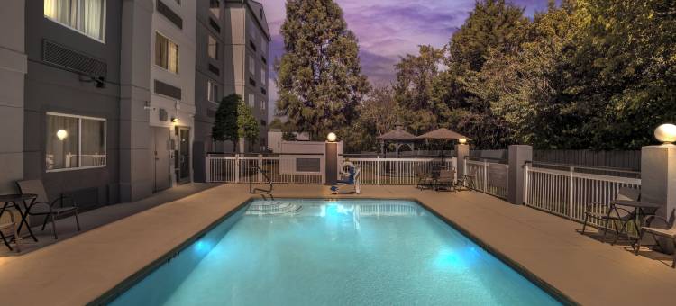 坎纳波利斯舒适酒店(Spark by Hilton Kannapolis)图片