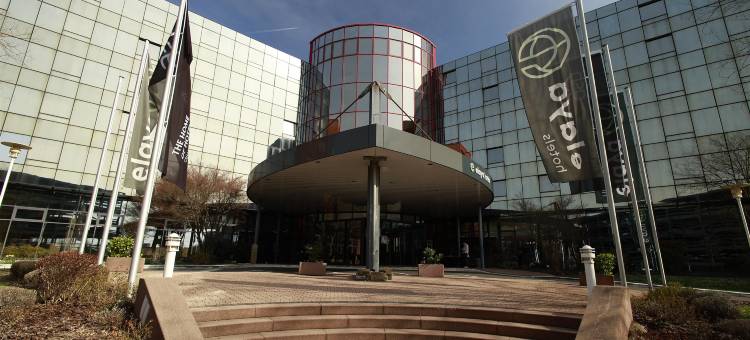 法兰克福奥伯乌瑟尔 Elaya 酒店(Elaya Hotel Frankfurt Oberursel)图片