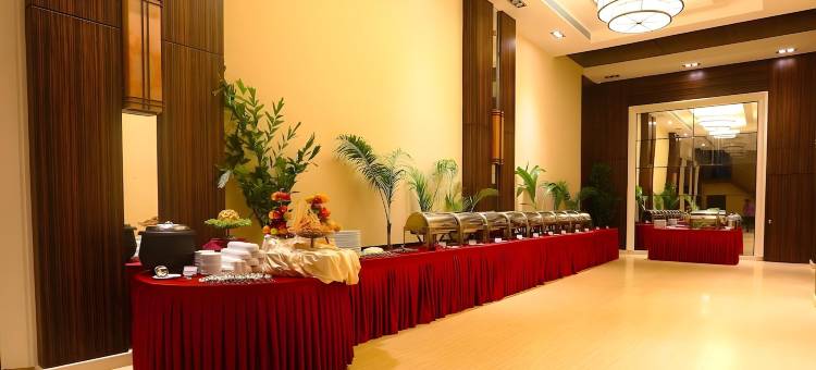 莎琳娜阿大酒店及度假村(Grand Serenaa Hotel & Resorts, Auroville)图片