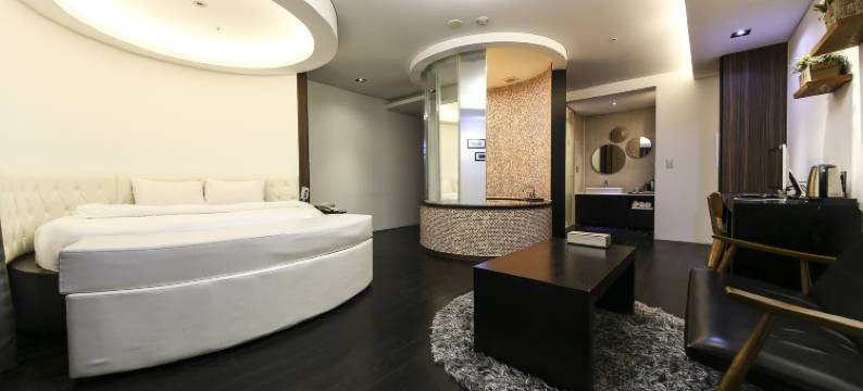 间石R Lee套房(R Lee Suite Ganseok)图片