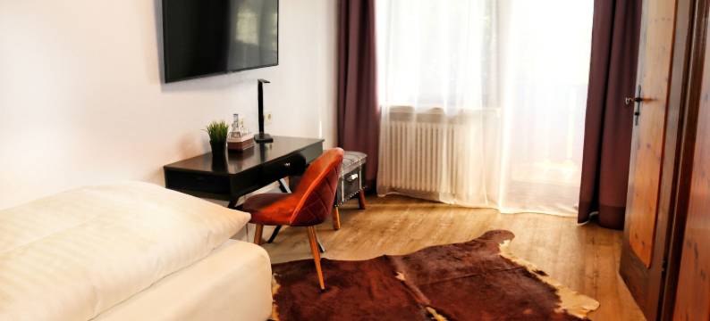 索内斯钦酒店餐厅(Hotel Restaurant Sonnenschein)图片