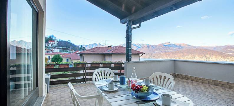 伯罗马博意大利湖泊湖景露台(Lake View Terrace over the Borromean Isla - Happy Rentals)图片