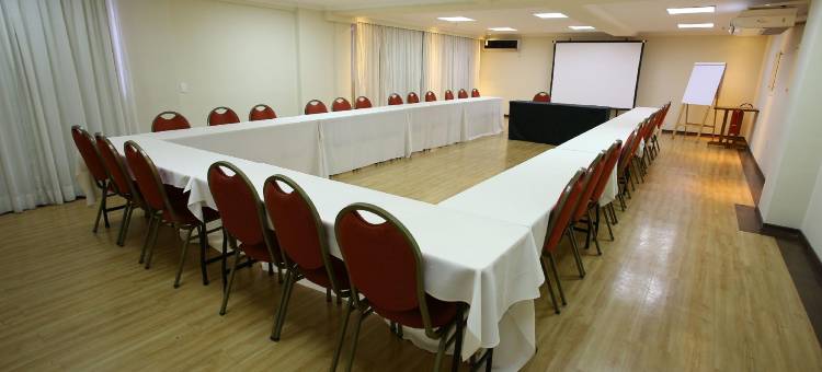 法罗酒店圣若泽多斯坎普斯(Faro Hotel São José Dos Campos)图片