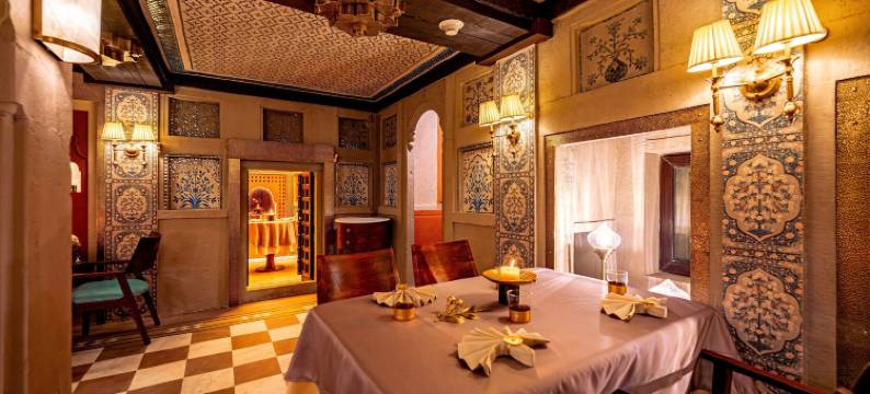 菠罗奈斯-布里吉拉玛宫殿-恒河畔(BrijRama Palace, Varanasi - by the Ganges)图片