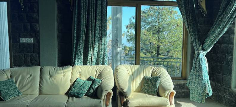 雪松与苏顿(Cedar & Sutoon)图片