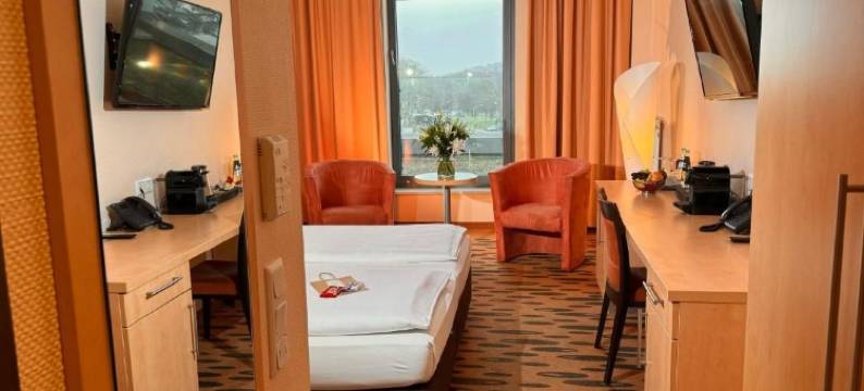 博特罗普莱茵鲁尔酒店(Hotel Rhein-Ruhr Bottrop)图片