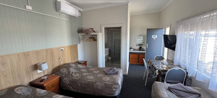 蓝湖汽车酒店(Blue Lake Motel)图片