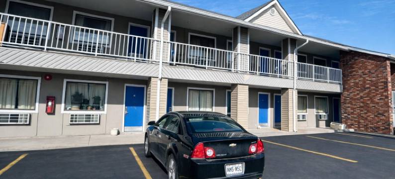 Residential Suites Blue Springs by Hotel O I 70图片