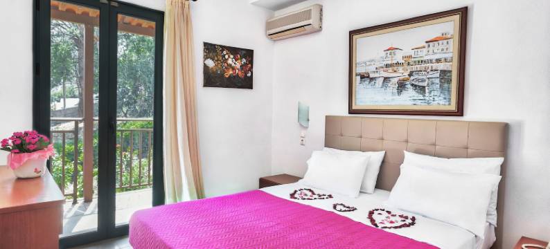 玛丽亚滨海公寓(Mariamare Apts)图片