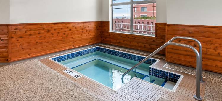 德卢斯运河公园欢朋酒店(Hampton Inn by Hilton Duluth Canal Park)图片