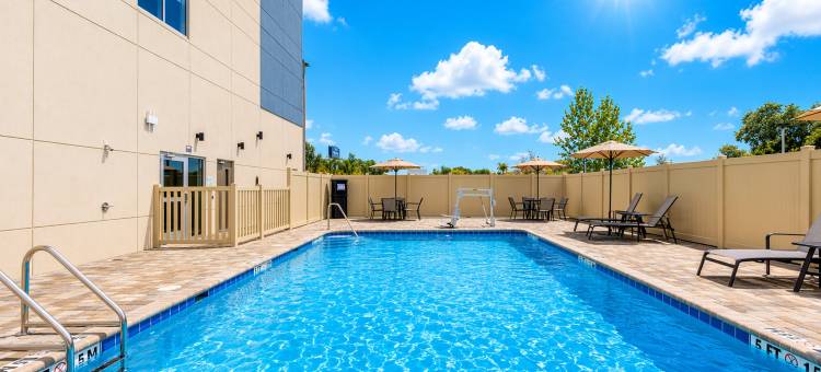 坦帕机场区体育场智选假日酒店及套房(Holiday Inn Express & Suites TAMPA STADIUM - AIRPORT AREA by IHG)图片