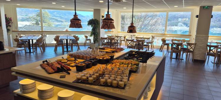 哈万斯俱乐部村酒店(Village Club les Hyvans)图片