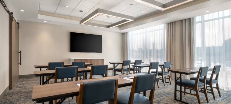 欧弗兰帕克南洲际旗下智选假日套房酒店(Holiday Inn Express & Suites Overland Park South by IHG)图片