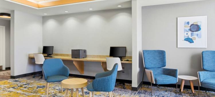 法明顿TownePlace Suites 酒店(TownePlace Suites Farmington)图片