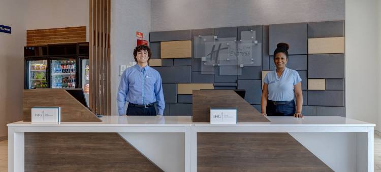格伦代尔市中心智选假日酒店及套房(Holiday Inn Express & Suites GLENDALE DOWNTOWN by IHG)图片