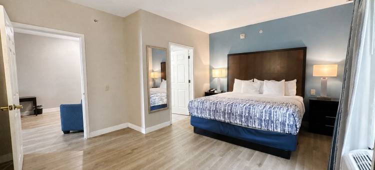 比洛克西拉昆塔温德姆套房酒店(La Quinta Inn & Suites by Wyndham Biloxi)图片