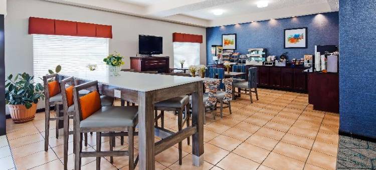 海勒姆贝斯特韦斯特套房酒店(Best Western Hiram Inn  Suites)图片