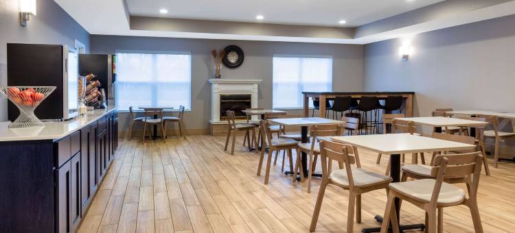 富尔顿克林顿AmericInn酒店(AmericInn by Wyndham Fulton Clinton)图片