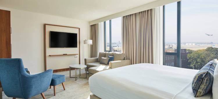 伦敦希思罗机场万怡酒店(Courtyard London Heathrow Airport)图片