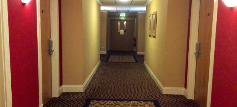 Holiday Inn 巴恩斯利m1，jct.37(Holiday Inn BARNSLEY M1, JCT.37 by IHG)图片