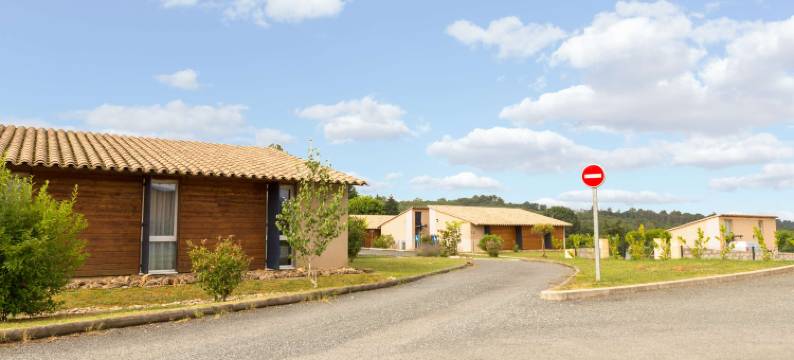 阿比兹亚原创城市酒店-萨尔拉拉卡内达(The Originals City Hôtel Albizia Sarlat-la-Canéda)图片