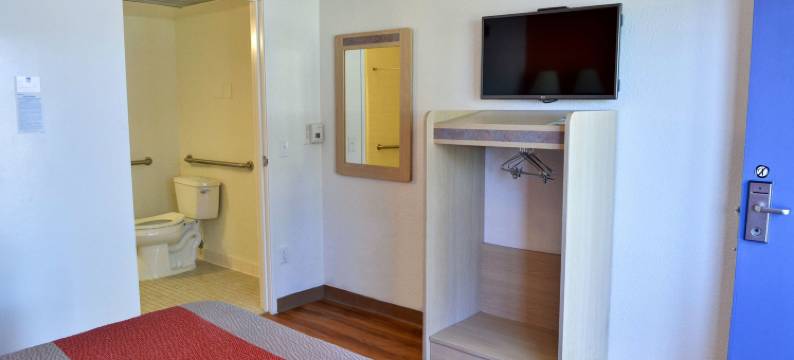 加利福尼亚圣内拉 - 洛斯巴诺斯 - 5 号州际公路 6 号汽车旅馆(Motel 6 Santa Nella, CA - Los Banos - Interstate 5)图片