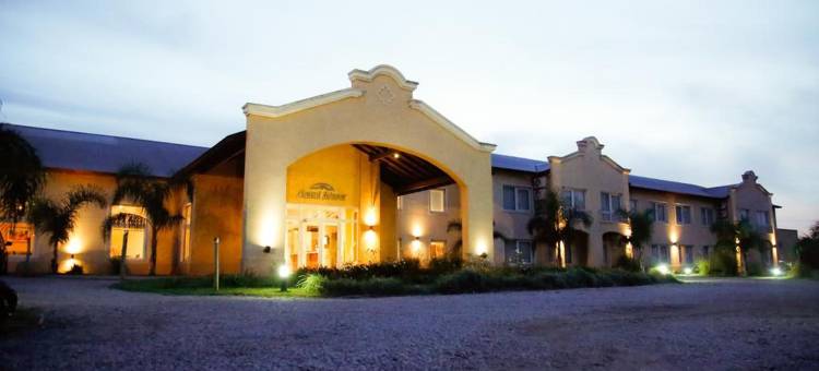 特伦奎劳昆豪生国际酒店(Hotel Howard Johnson Trenque Lauquen)图片