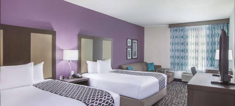 查尔斯湖西湖拉昆塔温德姆套房酒店(La Quinta Inn & Suites by Wyndham Lake Charles - Westlake)图片