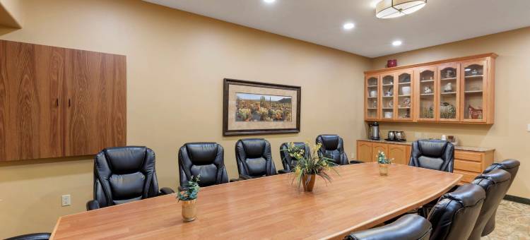 瑞士小屋贝斯特韦斯特优质套房酒店(Best Western Plus Swiss Chalet Hotel  Suites)图片