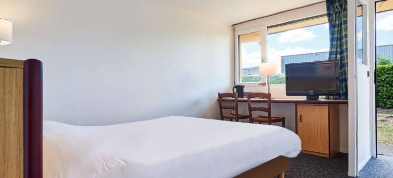 巴斯蒂拉克基里亚德酒店(Kyriad Tarbes - Bastillac)图片