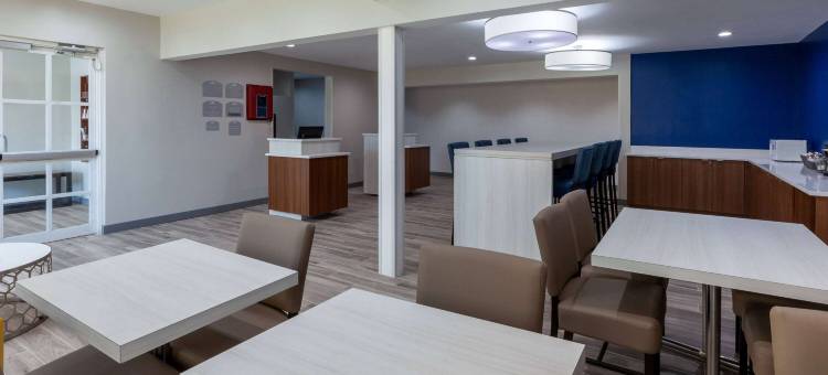 森伯里麦客达温德姆酒店/哥伦布北部(Microtel Inn & Suites by Wyndham Sunbury/Columbus North)图片