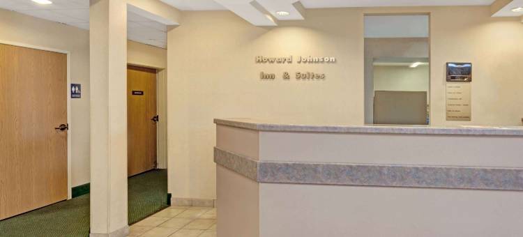 艾尔克格罗夫村红狮旅馆及套房(Red Lion Inn & Suites Elk Grove Village)图片