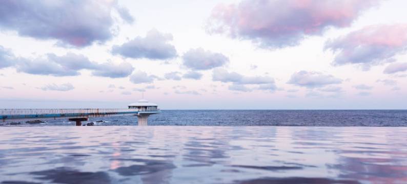 白浜奇特莱斯希莫尔公寓(Seamore Residence)图片