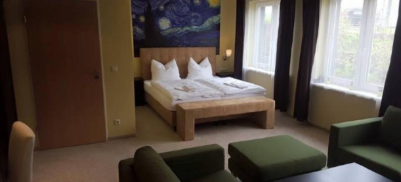 维滕堡 A24 卡溪利诺酒店(Casilino Hotel A 24 Wittenburg)图片