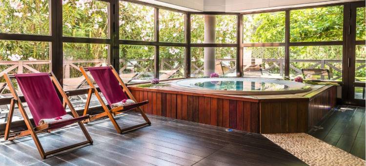 瓦勒斯科纳佳地高尔夫酒店(Golf Hôtel de Valescure & Spa Nuxe)图片