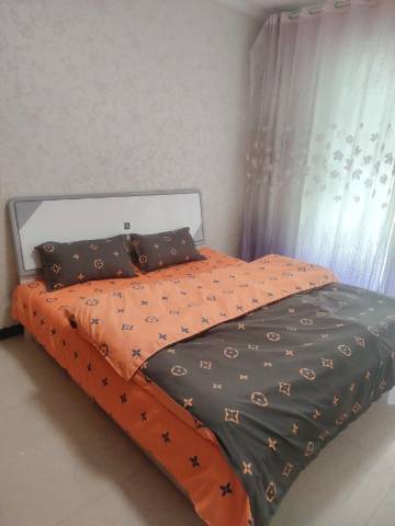 凡尘民宿(长寿路分店)