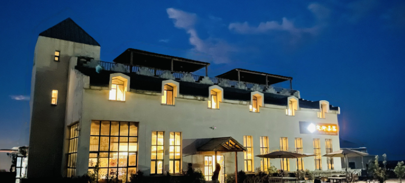 乌鲁木齐故乡庄院图片