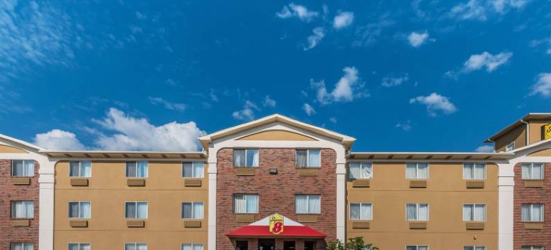 登顿速8酒店(Super 8 by Wyndham Denton)图片