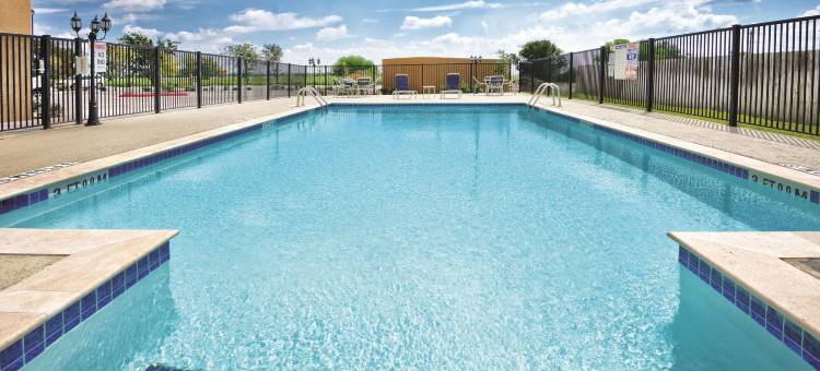 维多利亚南拉昆塔温德姆套房酒店(La Quinta Inn & Suites by Wyndham Victoria - South)图片