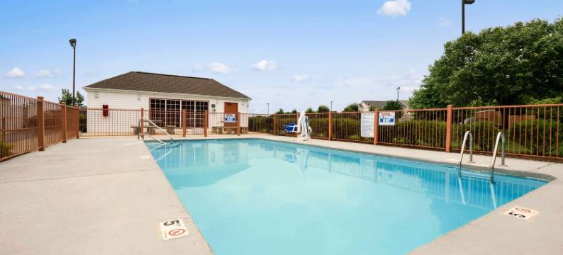 加纳-克莱顿-罗列速8酒店(Super 8 by Wyndham Garner/Clayton/Raleigh)图片