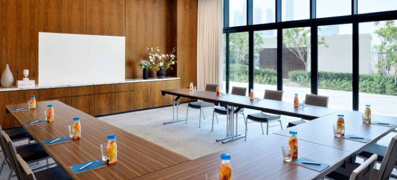 阿联酋山庄葳达酒店(Vida Emirates Hills)图片