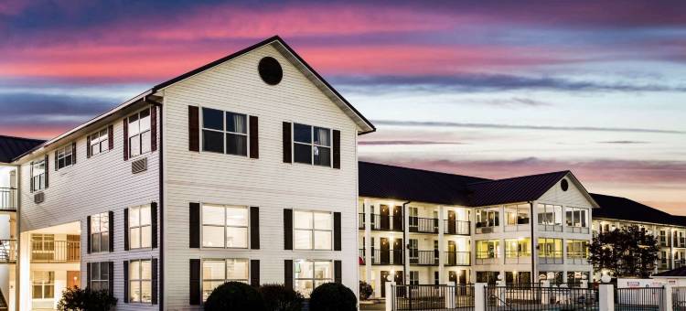 塞维尔维尔河畔速8酒店(Super 8 by Wyndham Sevierville Riverside)图片