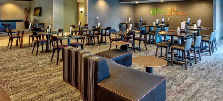 纽波特纽斯机场万怡酒店(Courtyard Newport News Airport)图片