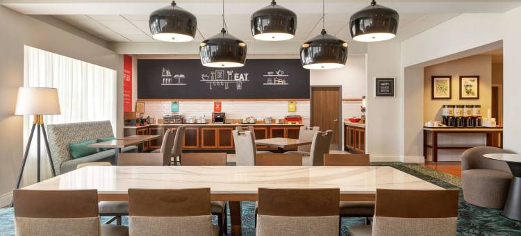 劳德代尔堡西-彭布罗克派恩斯欢朋酒店(Hampton Inn Ft. Lauderdale-West/Pembroke Pines)图片